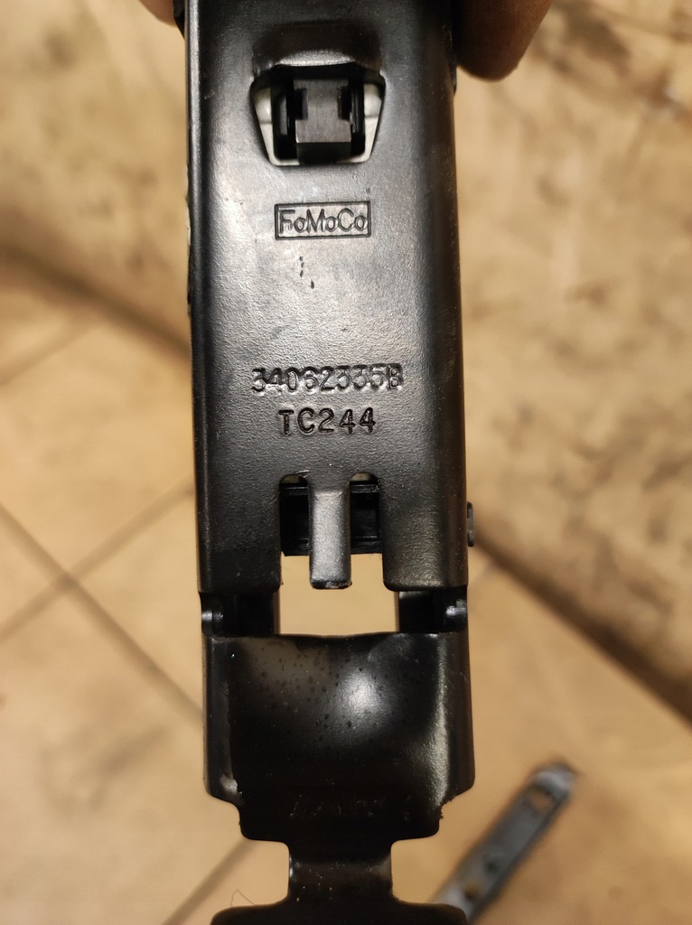 фото №7, Ползунок регулировка высоты поперечина правый левый explorer vi 6