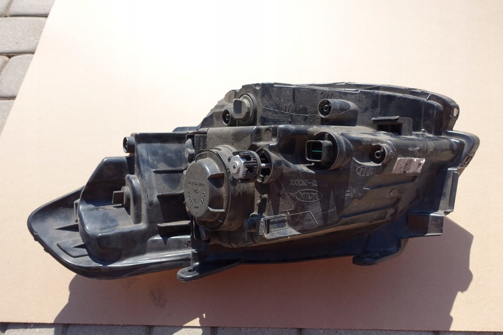 фото №7, Kia soul лампа передняя правая оригинал обычная europa