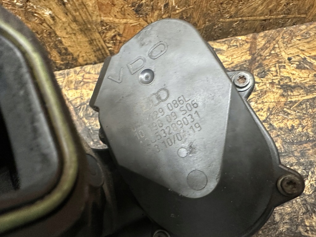 фото №4, Коллектор всасывающий регулятор 3.0 tdi 059129711bs