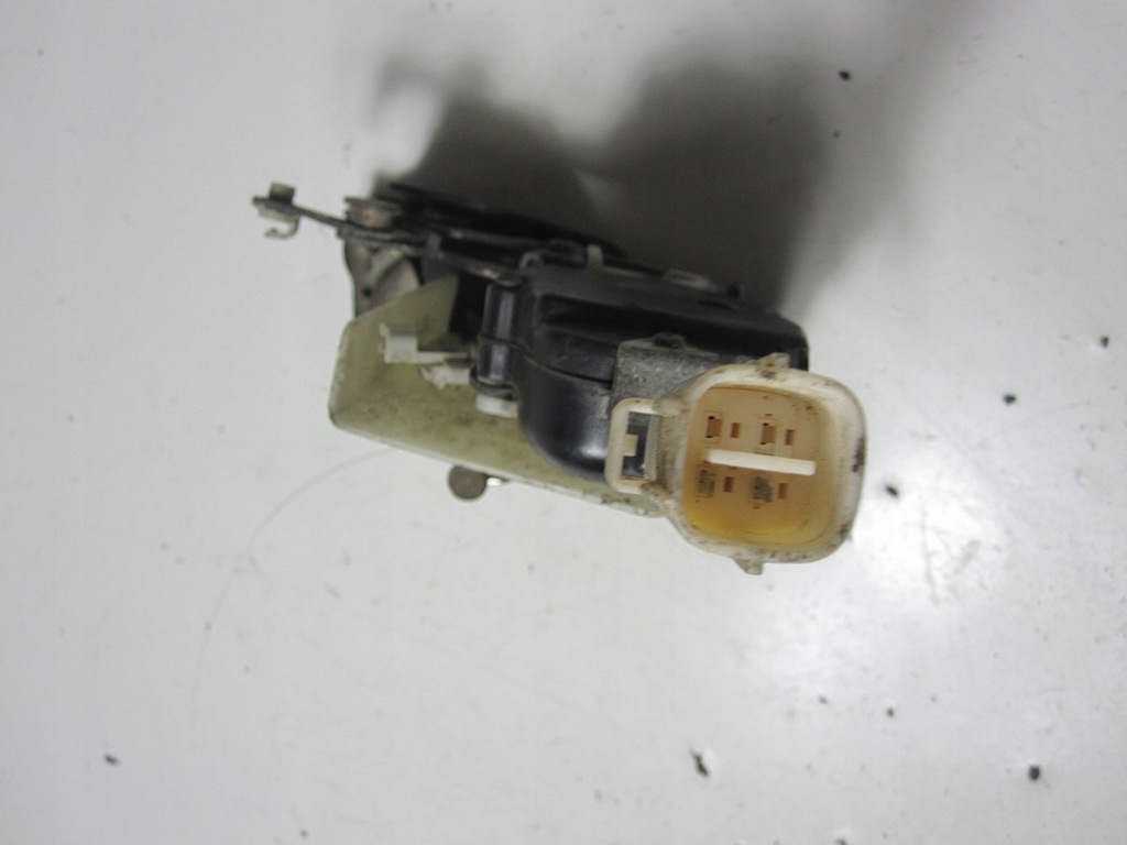 фото №7, Замок двері задній правий toyota carina 94r