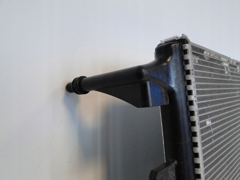 фото №11, Mercedes e klasa 214 w214 cle 236 c236 дополнительная радиатор wody жидкость