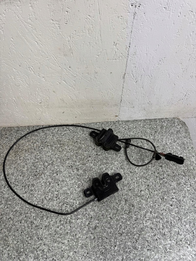 фото №5, Замок капот правый левый тросы volvo v40 ii 2012-2018r 31425974 31371016