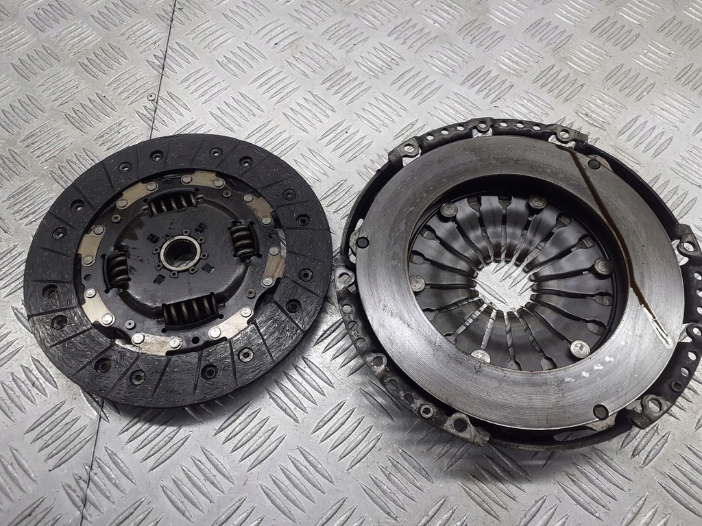 фото №1, Прижим сцепления с диск skoda roomster 1.2 tsi