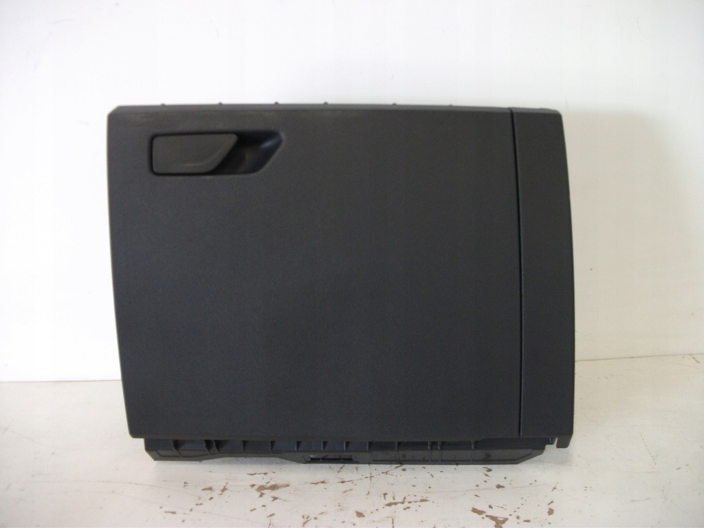 фото №1, 655857097b бардачок пассажира skoda kamiq