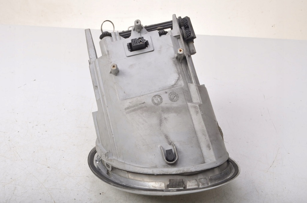 фото №8, Lancia lybra лампа ліва передня ксенон eu