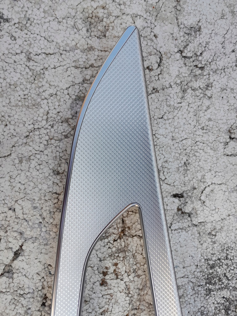 фото №6, Audi a6 c7 4g0 декори двері накладки декоративні adl