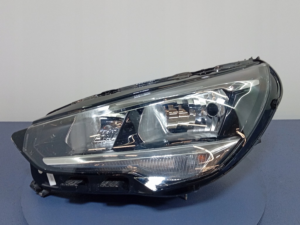 фото №1, Opel corsa f фара левый 9829465580 eu