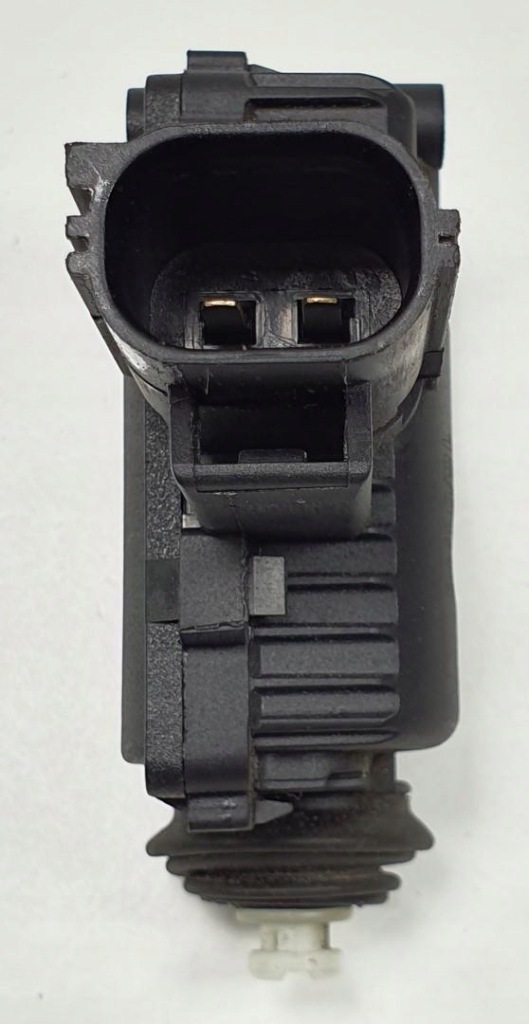 фото №3, Привод крышка заливной топлива discovery sport l550