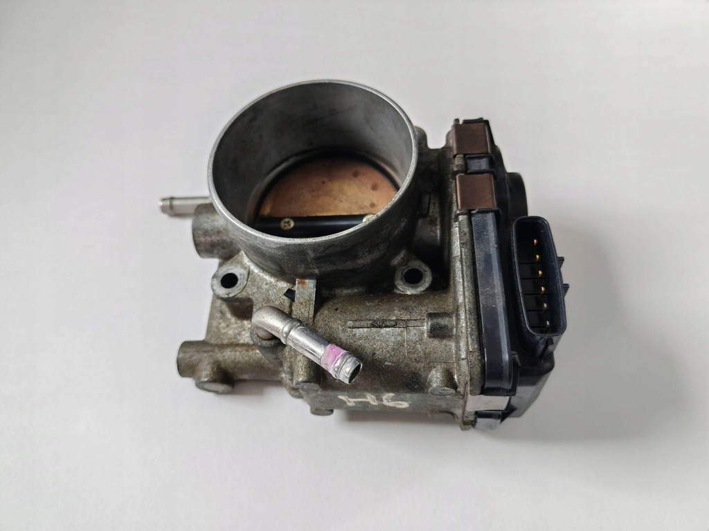 фото №1, Subaru legacy outback дроссельная заслонка 16112aa040