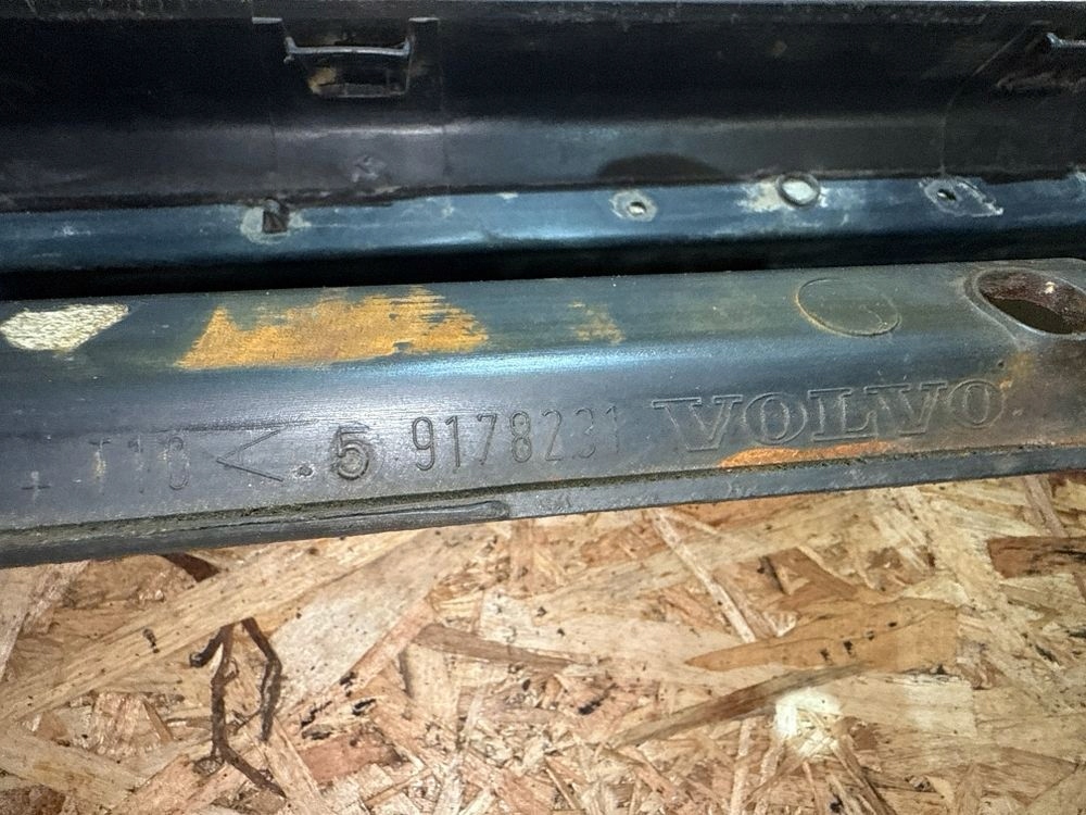 фото №9, Volvo s60 2002 задняя сторона левая порог