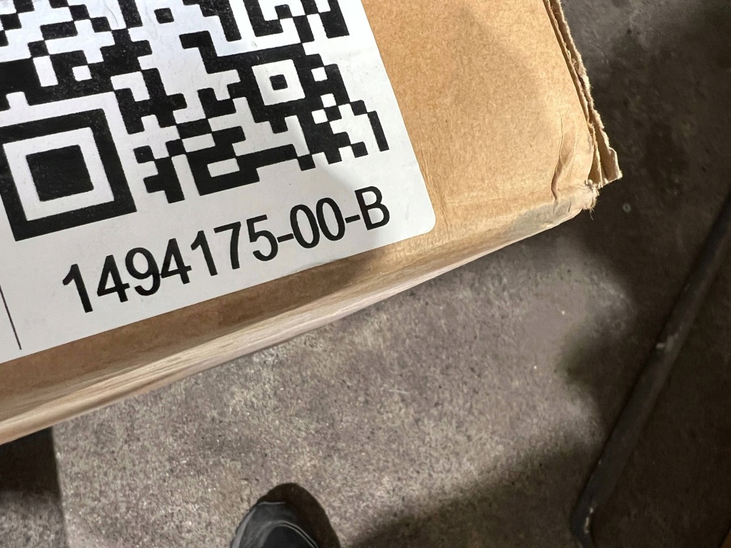 Радіатор води tesla model y tesla 3 20- 1494175-00-b Недорого