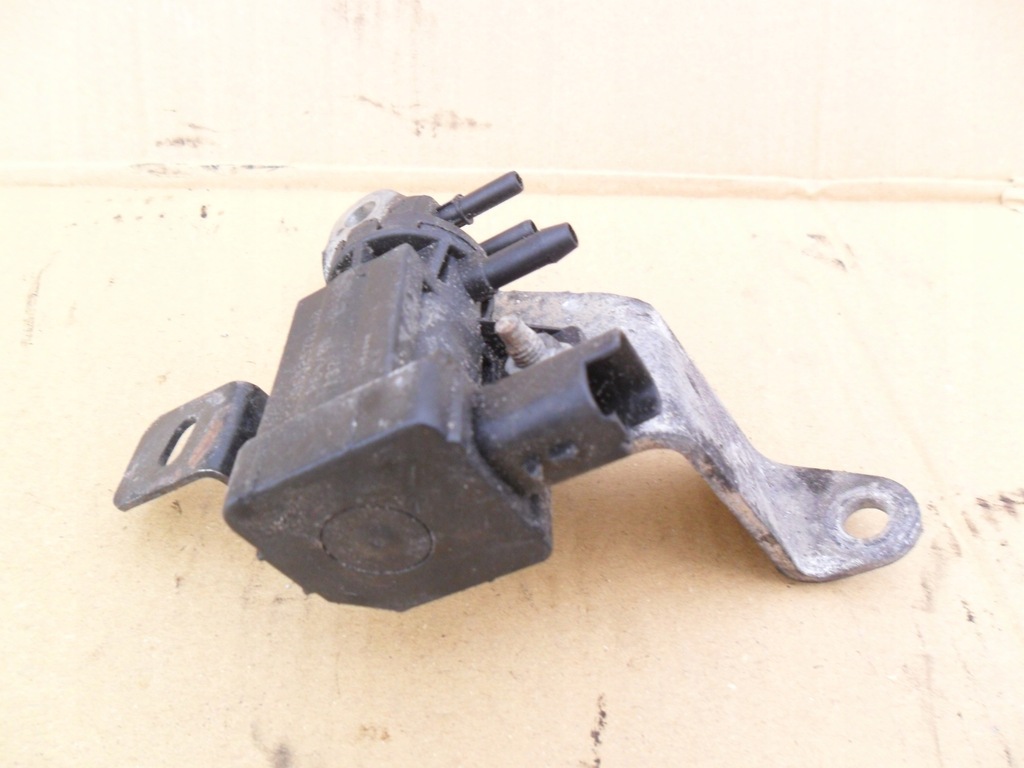 фото №9, Citroen c4 picasso 1,6 hdi клапан вакуумa