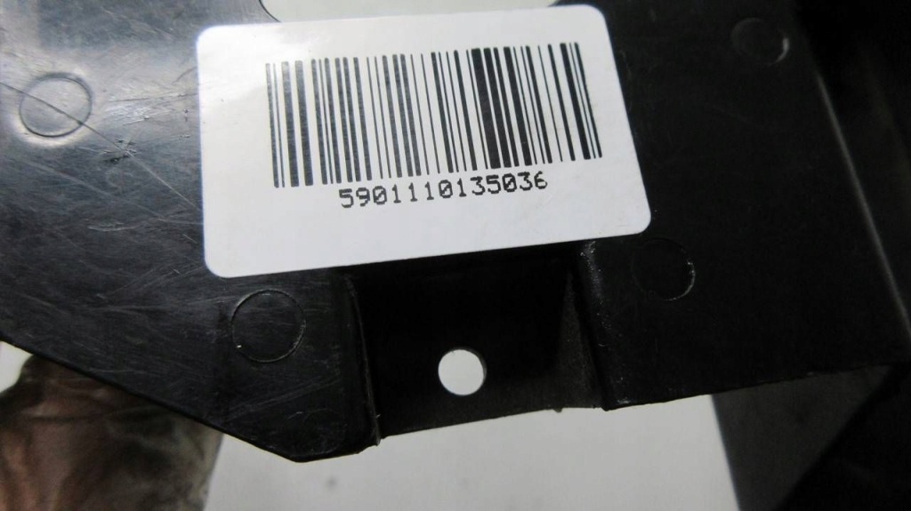 Bmw x5 e53 323441120l4 направляющая кронштейн лампы передней с Разборки