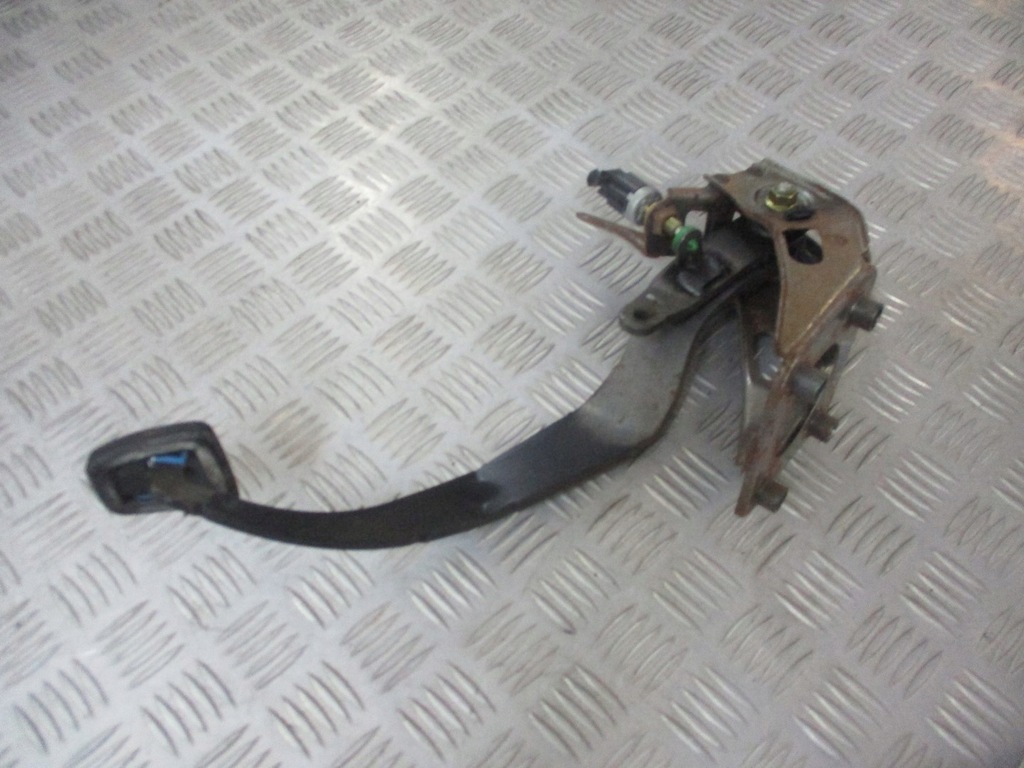 фото №1, Педаль тормоза toyota yaris i