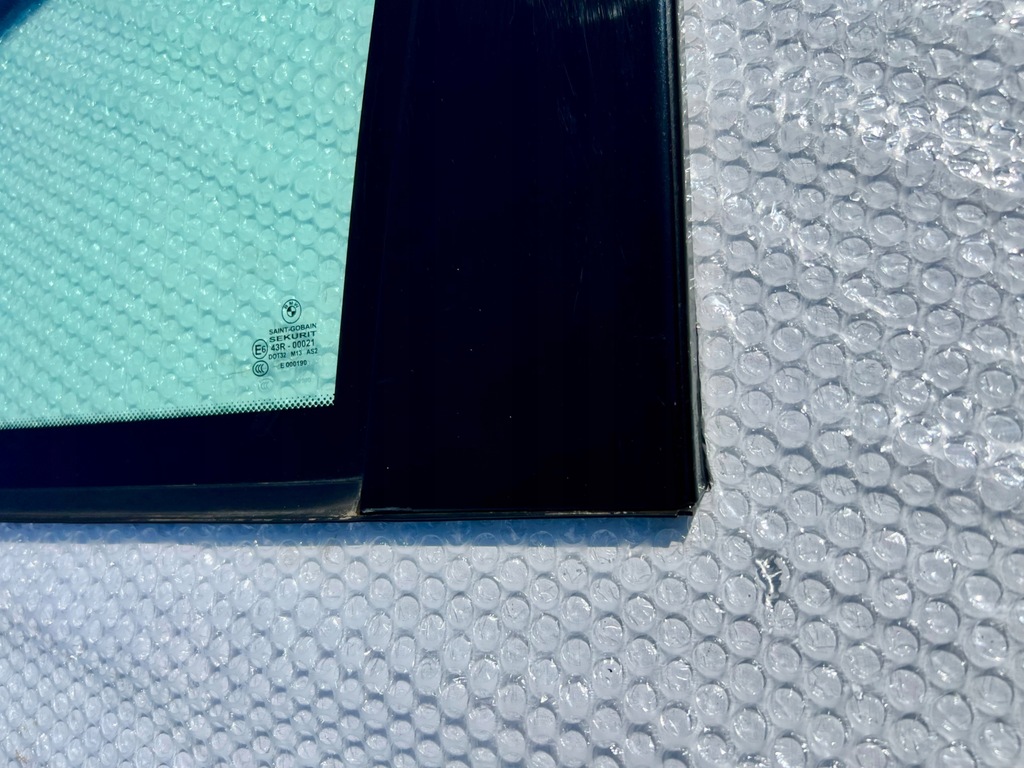 фото №8, Bmw x3 e83 скло кузовна правий задня чорний блиск shadowline