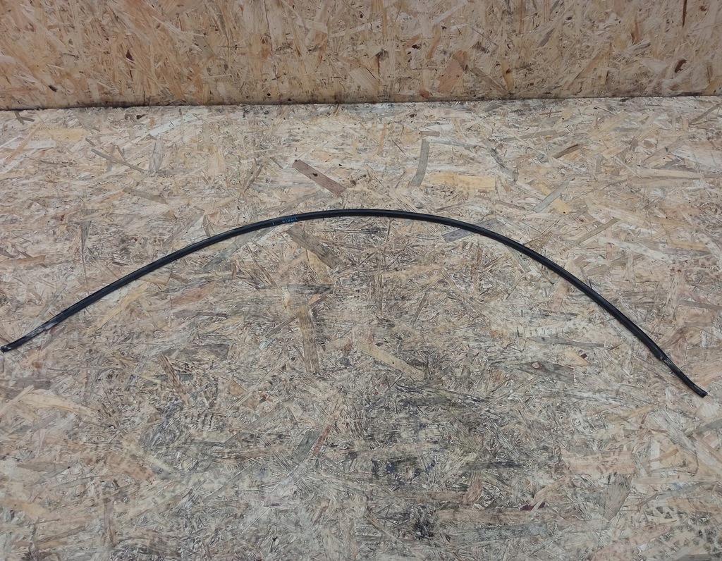 фото №1, Молдинг кровельная правая toyota yaris i