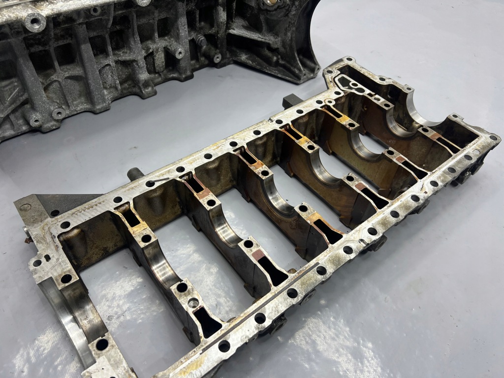 Блок двигателя bmw e90 e91 e92 335i n54 3.0 306 km n54b30a 7560519 7560526 в Украине