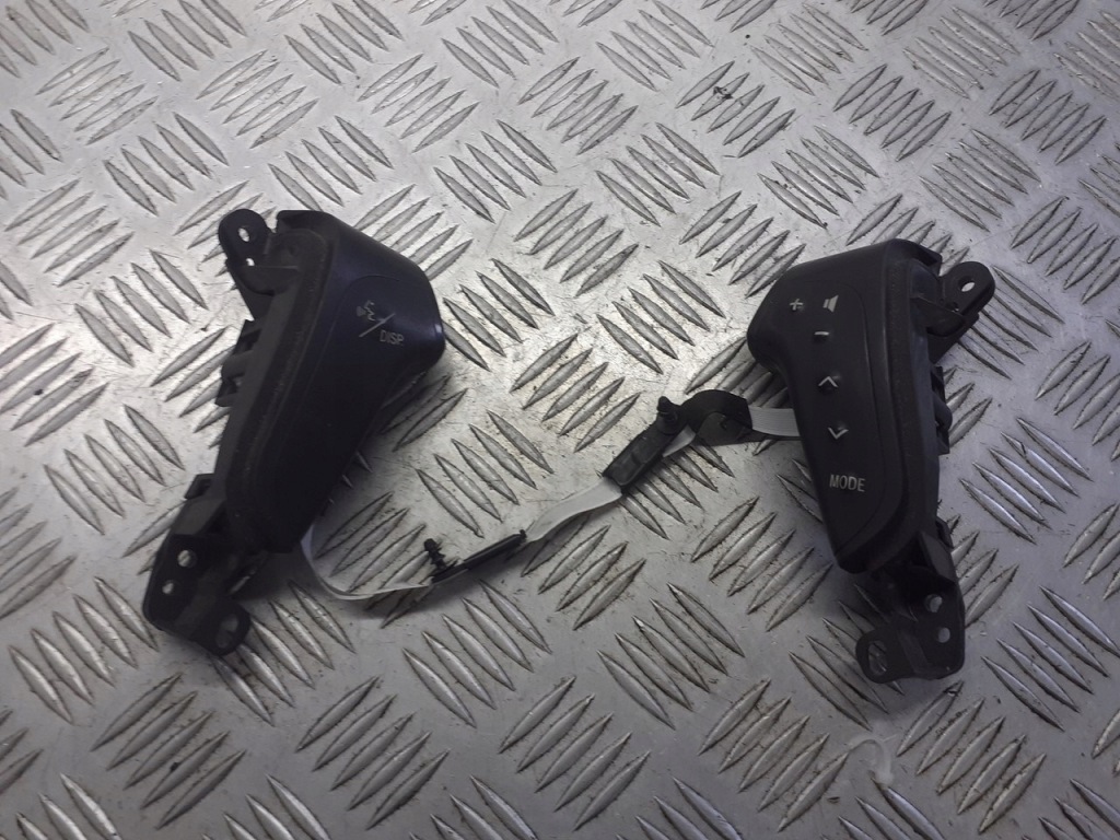 фото №1, Перемикачі керма toyota avensis t25