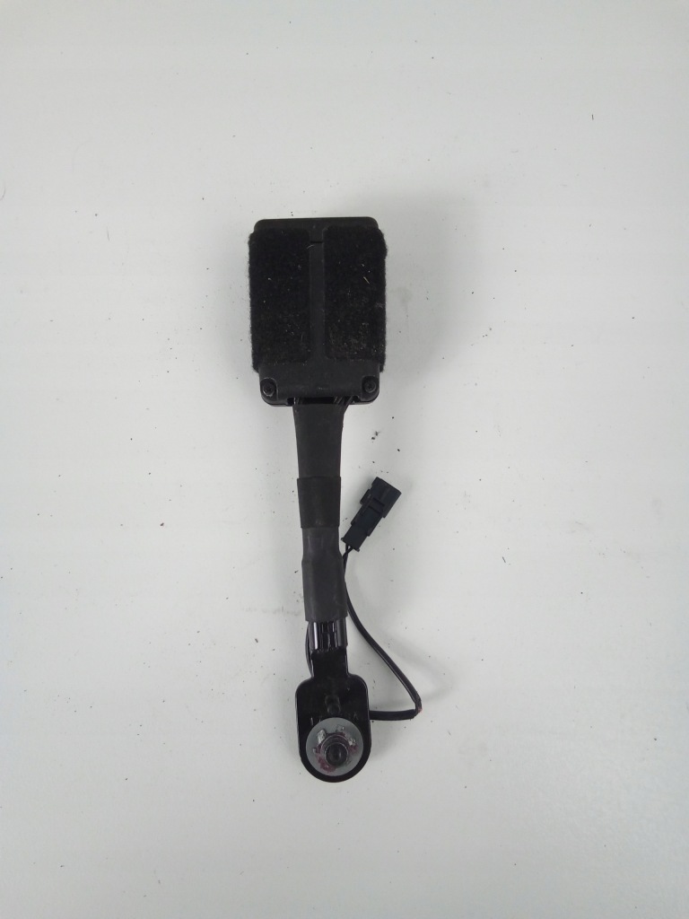 L251 клипса поперечина правый перед opel crossland x Цена