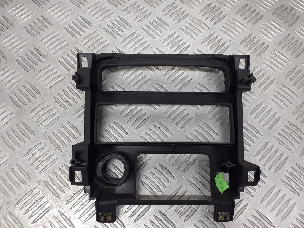 фото №3, Рамка консолі радіо nissan primera p12 68413av700