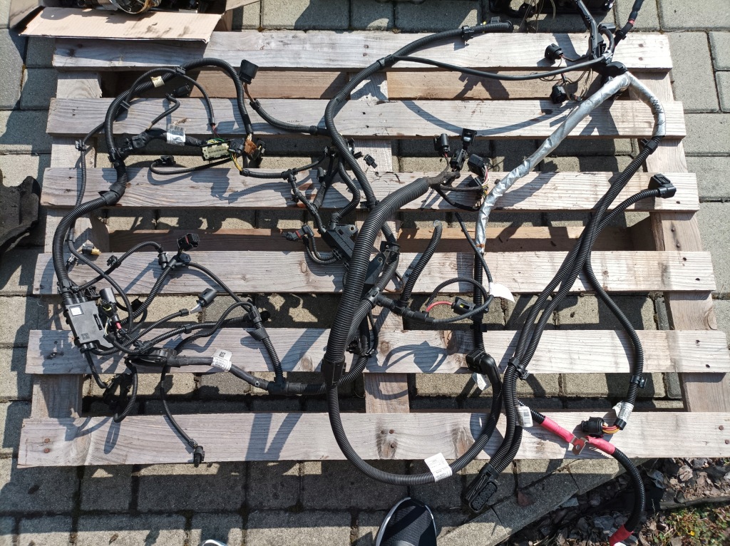 фото №1, Bmw f10 f11 f20 f21 f30 f31 x3 f25 n20 2.0 2.8 джгут електропроводка двигуна