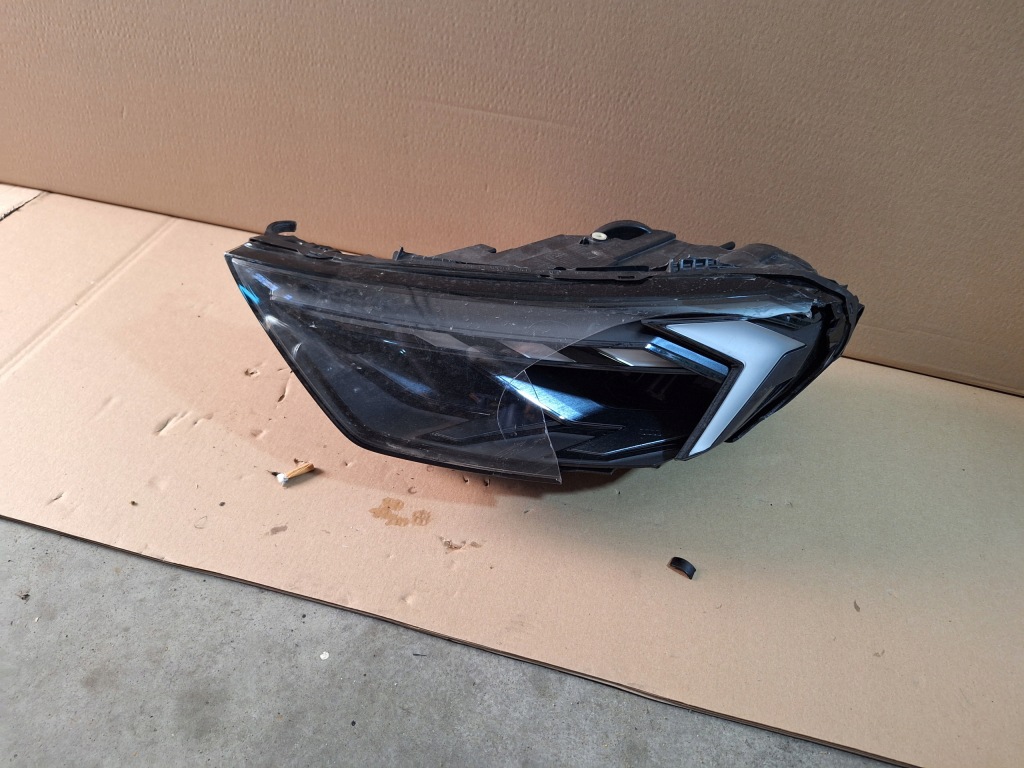 фото №1, Audi a1 82a лампа ліва перед передня full led 82a941033f