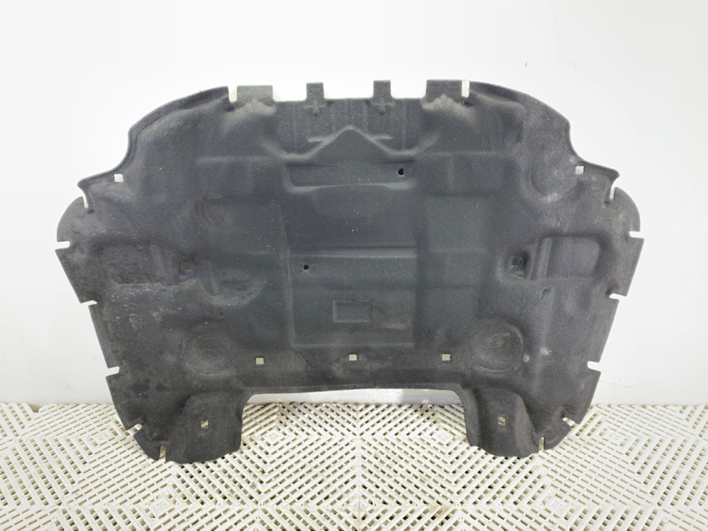 фото №1, Шумоізоляція капот porsche panamera хетчбек 09-17