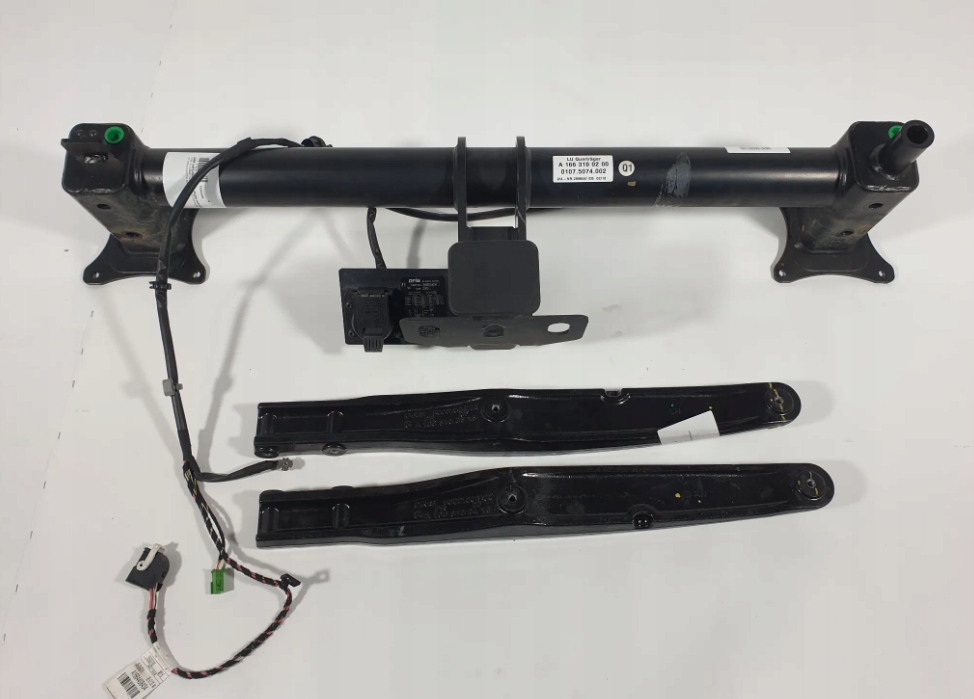 фото №1, Mercedes gls gl x166 hak буксировочный a1663100200