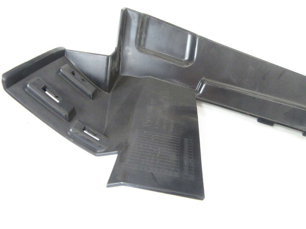 фото №7, Защита поперечина радиатора воздуховод воздуха mercedes benz w246 a2468850000