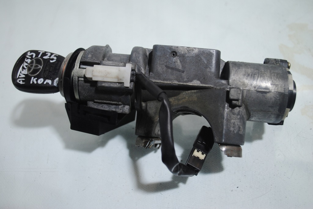 фото №1, Замок зажигания ключ toyota avensis t25 n0501517