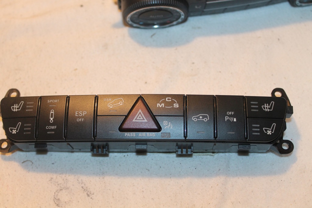 фото №1, Панель перемикачів ml gl mercedes w164 klasa