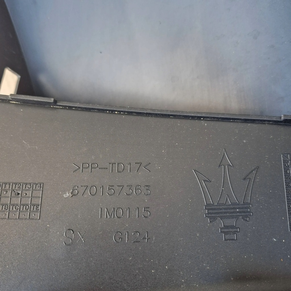 фото №7, Левый уголок бампера заднего maserati grecale trofeo 22- оригинал