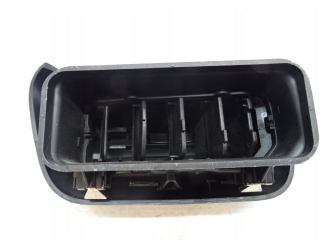 фото №4, Peugeot partner iv rifter правая решётка обдув консоли