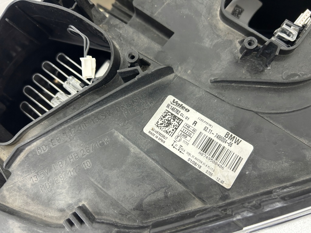 Фара правый  bmw x1 f48 full led 2016-2018 год в Украине