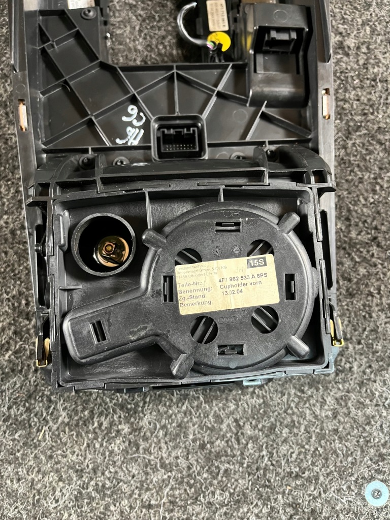 фото №12, Audi a6 c6 панель mmi тунель середній панель  комплект