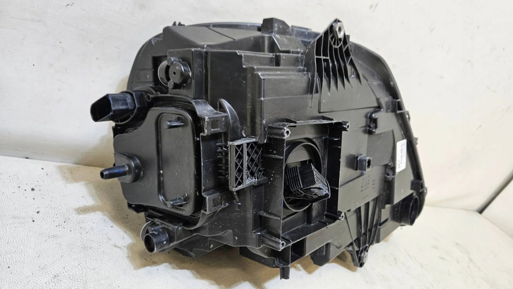 Фара перед передня правий porsche macan 95b рестайлінг  full led gts 95b941010ah Ціна