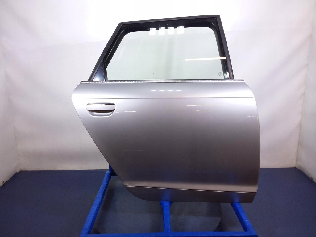 фото №1, Audi a6 c6 avant kombi дверь задняя правое ly7w