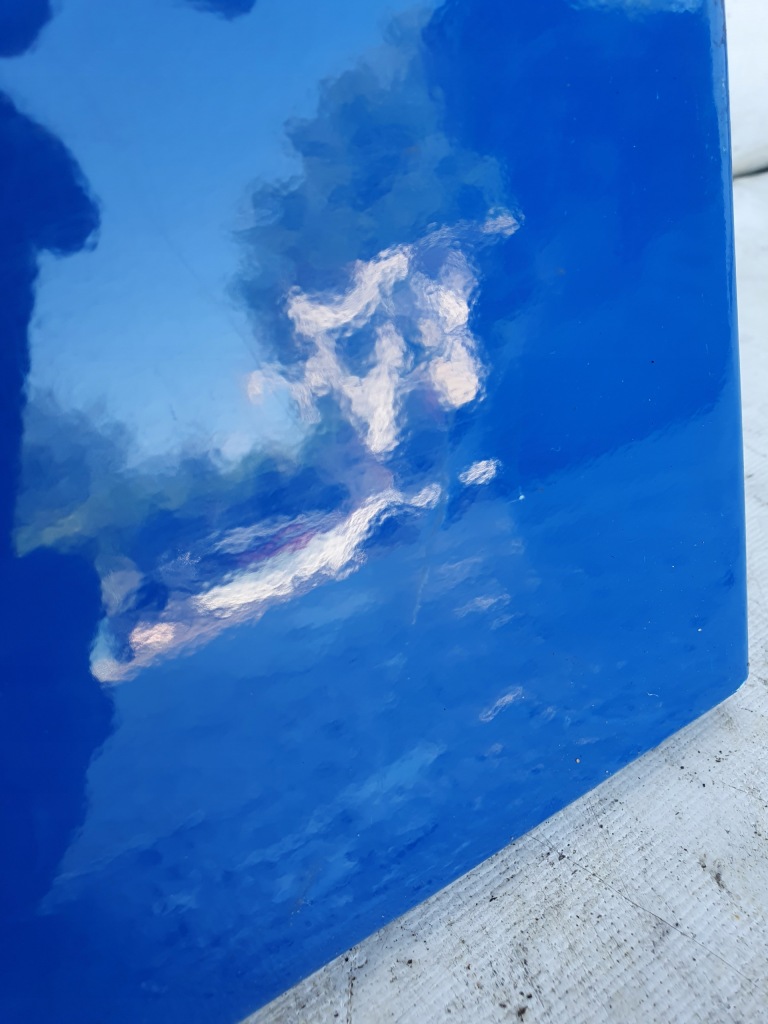 Крышка бардачка правая iveco stralis s-way Киев