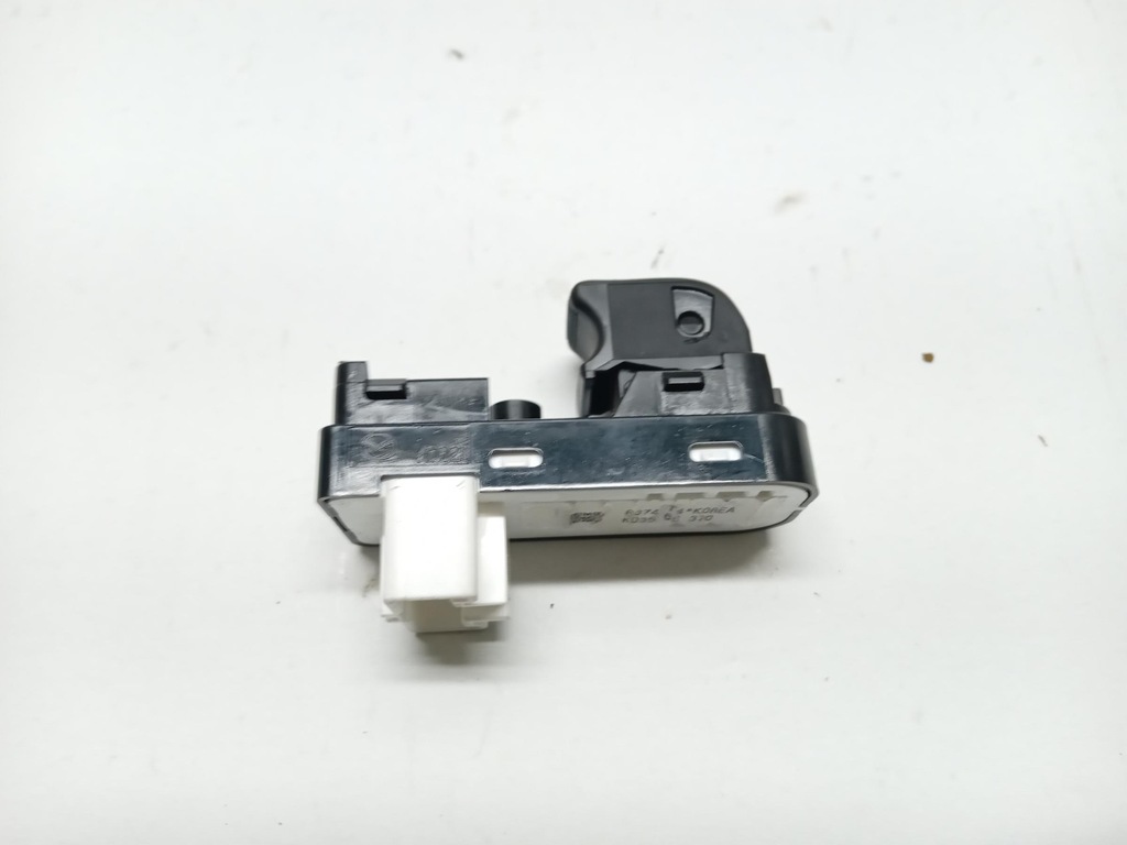 фото №3, Переключатель окон задняя mazda 3 iii bm