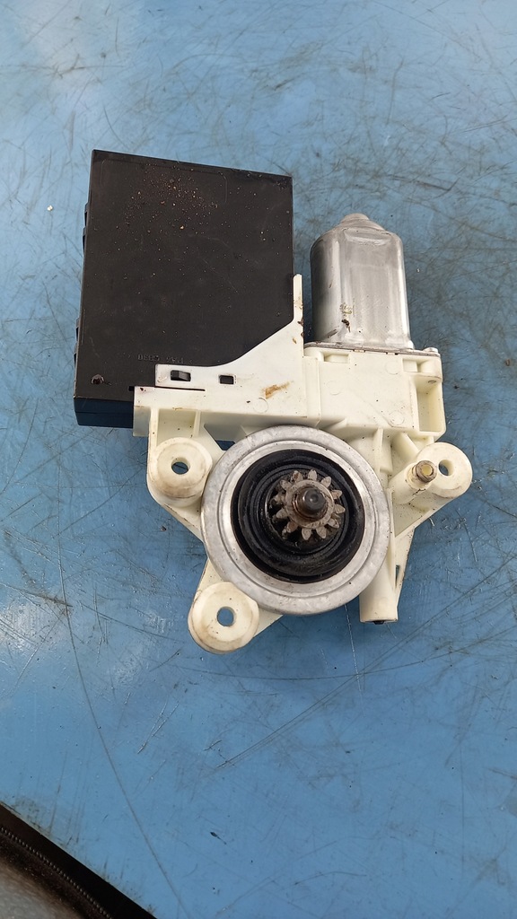 фото №4, Моторчик скло правий перед volvo v50 s40 ii 06r