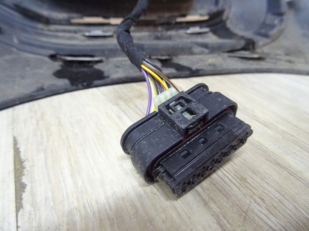 фото №13, Бампер mercedes glc w254 amg 2022- оригинал +жгут a2548859001