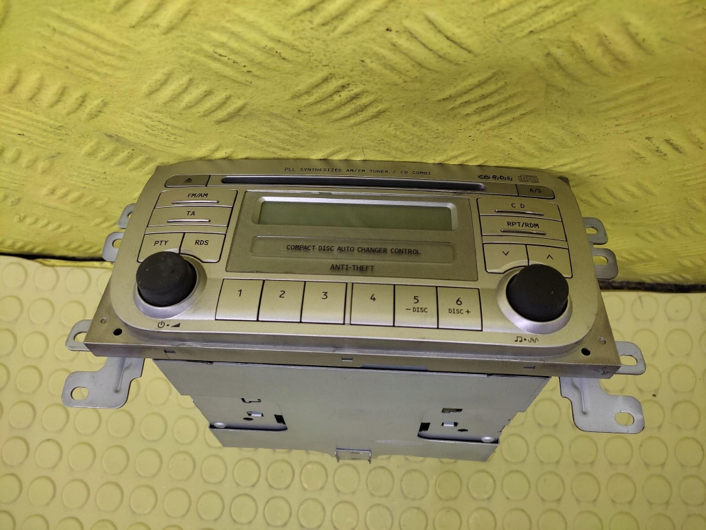 фото №1, Suzuki liana радио проигрыватель 3910159j81