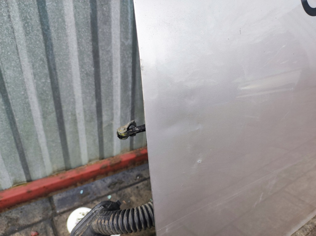 фото №7, Дверь ---- toyota prius iv ------ передние левая -----