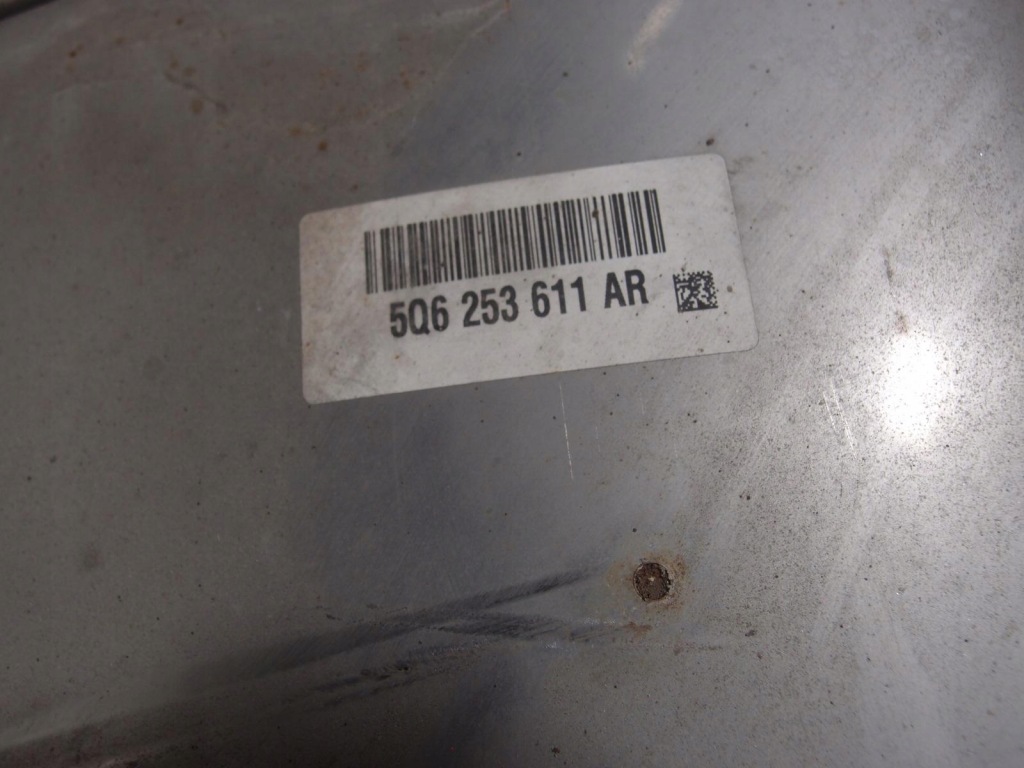 фото №8, Гаситель конечный vw golf vii 1.0 tsi 5q0120af