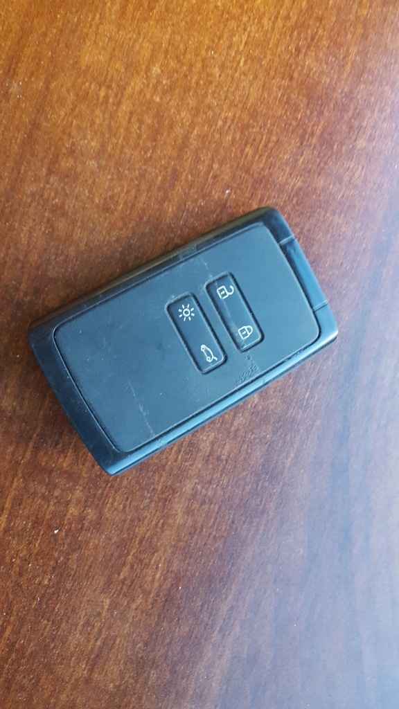 фото №1, Renault zoe ключ pilot