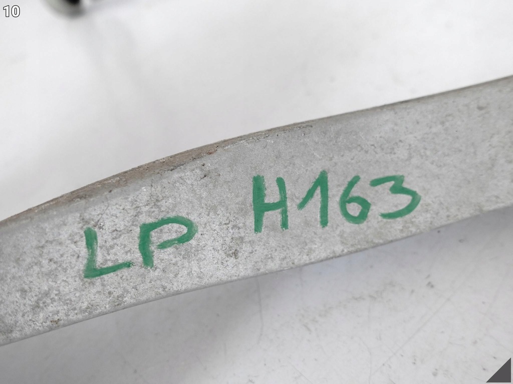 фото №11, Audi a8 s8 4h0 d4 lift 13-17 подвеска поворотный кулак рычаги левая перед 74 km