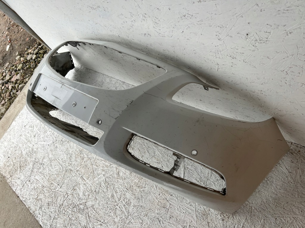 Бампер перед передний opel insignia i a 2008- полный Оригинал