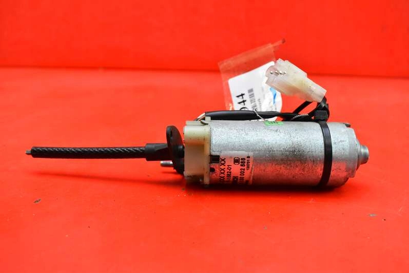 фото №6, Моторчик регулировки сиденье пассажира 0130002588 bmw e65 01-05