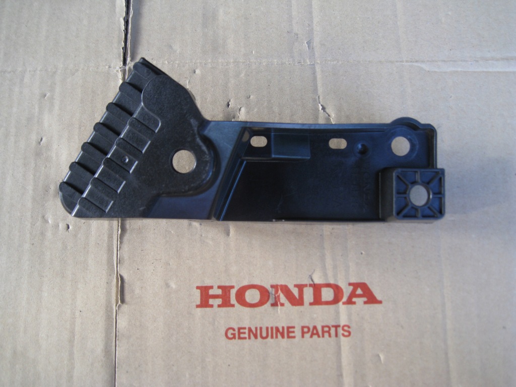 фото №1, Кронштейн правое решётка радиатора honda hrv 2015-2017r przed lift