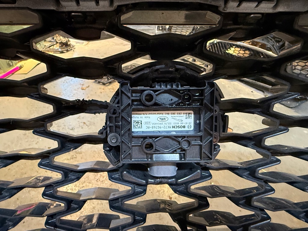 фото №6, Бампер перед jaguar f-pace lift x761